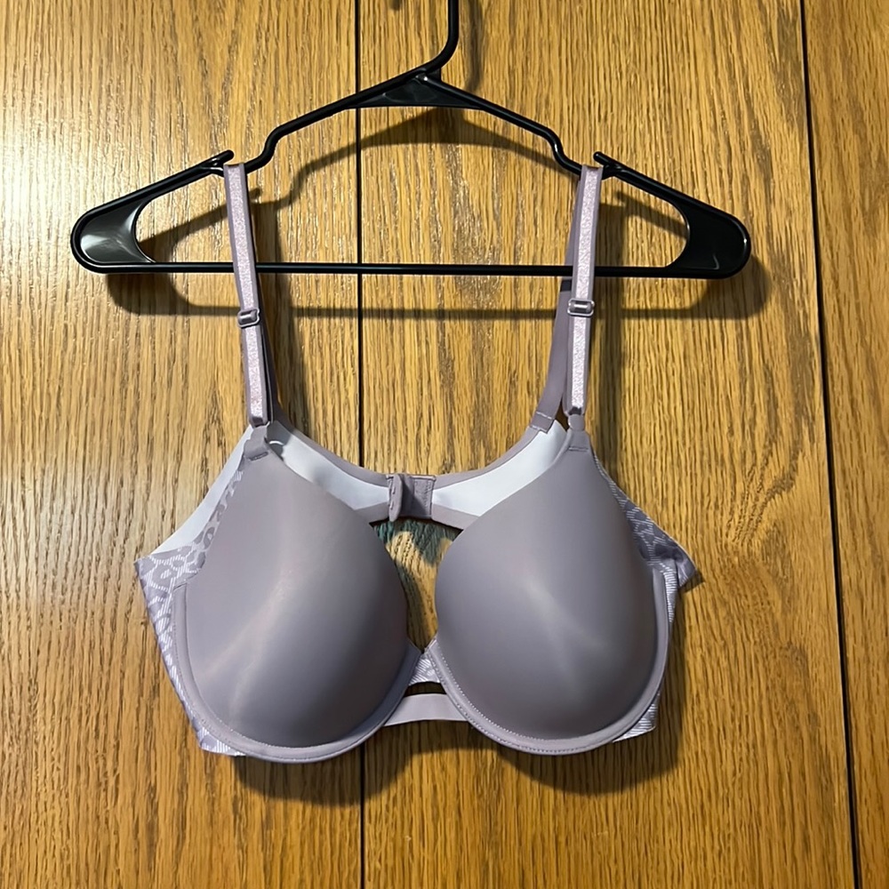 Warners bra - size 38B